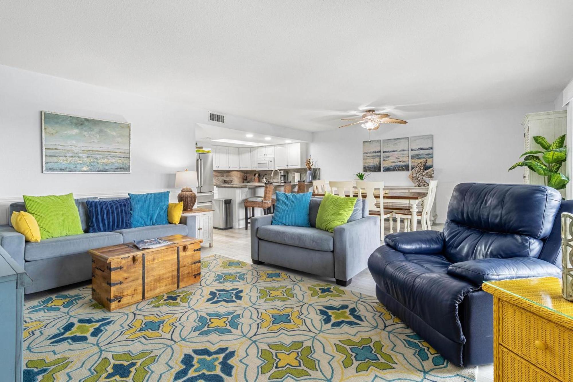 Beach Oasis - No Storm Damage & Guest Ready! Come Enjoy The Heated Pool & Relax At The Beach! Clearwater Beach Esterno foto